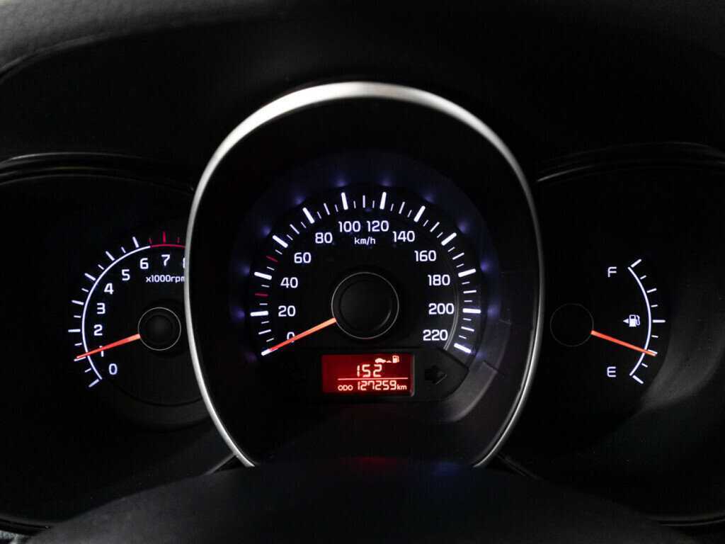 Kia Rio с пробегом — 2014 год. Фото: #11