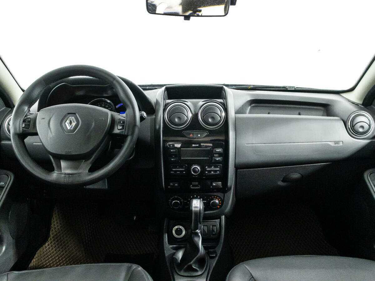 Renault Duster с пробегом — 2018 год. Фото: #12