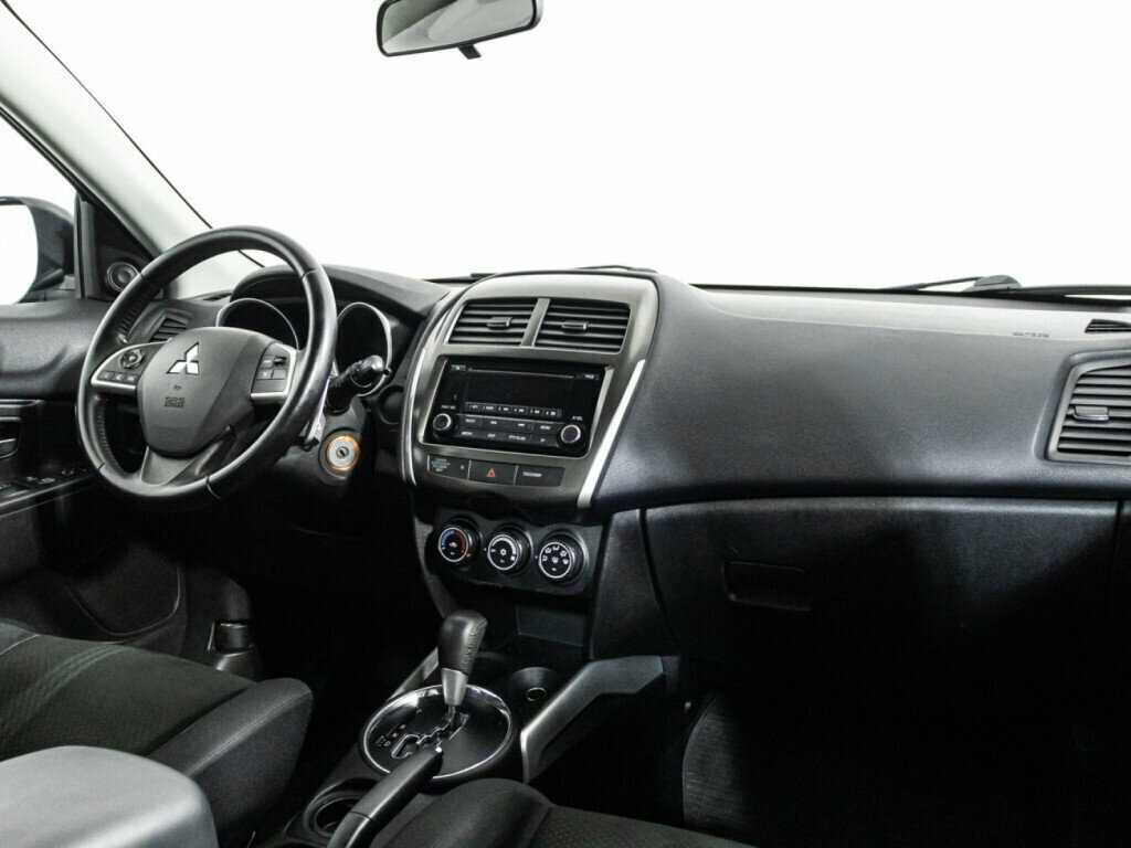 Mitsubishi ASX с пробегом — 2012 год. Фото: #8