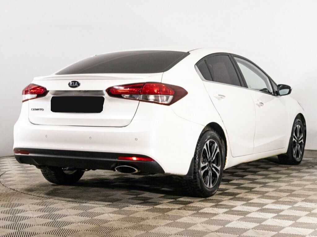 Kia Cerato с пробегом — 2017 год. Фото: #4