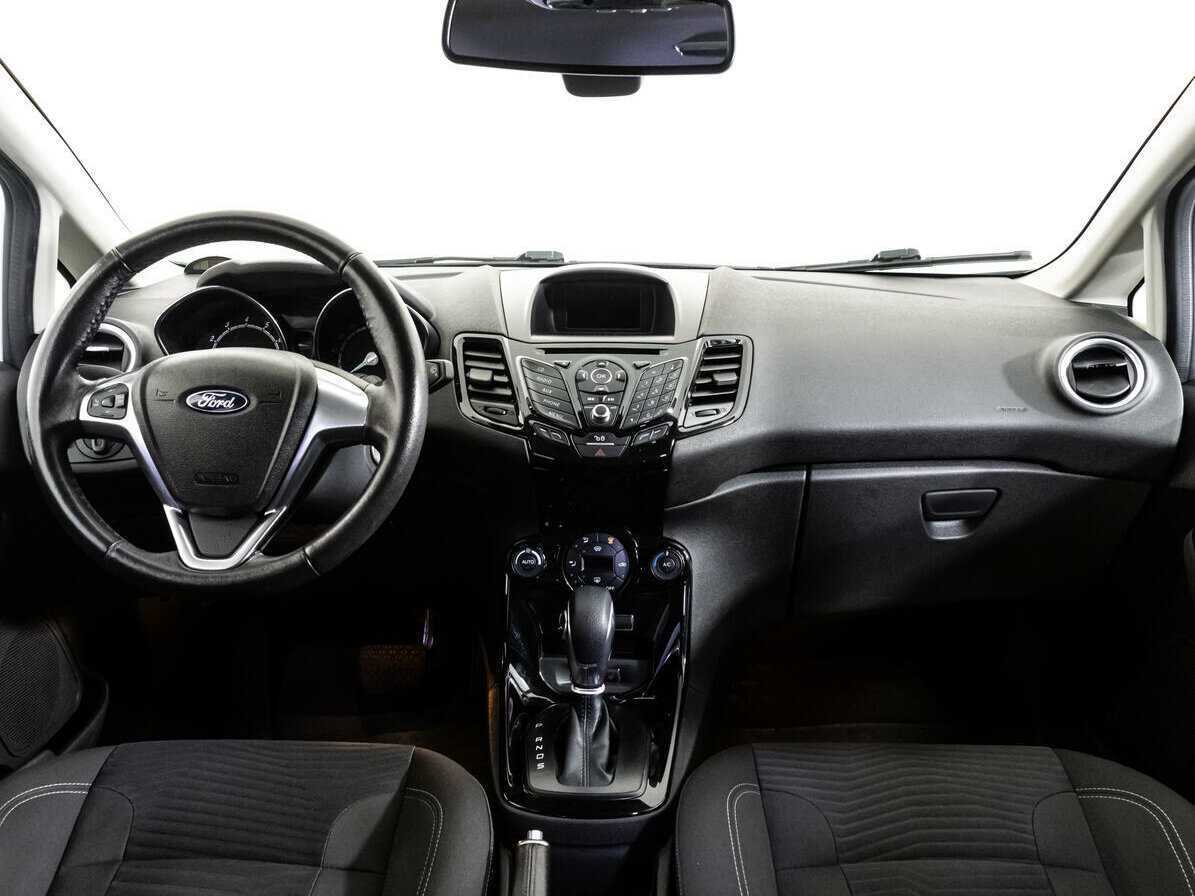 Ford Fiesta с пробегом — 2017 год. Фото: #7