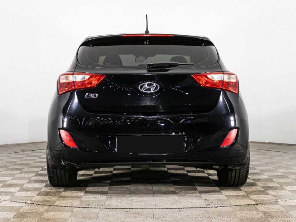 Hyundai i30 с пробегом — 2013 год. Фото: #5