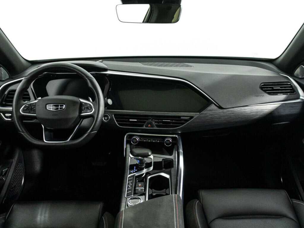 Geely Tugella с пробегом — 2022 год. Фото: #12