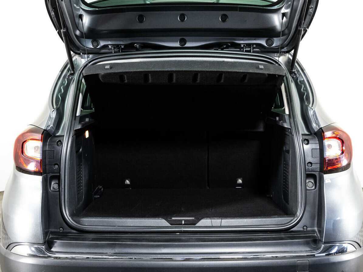 Renault Kaptur с пробегом — 2017 год. Фото: #13