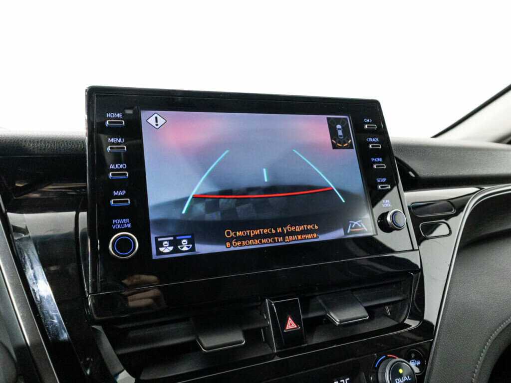 Toyota Camry с пробегом — 2021 год. Фото: #15