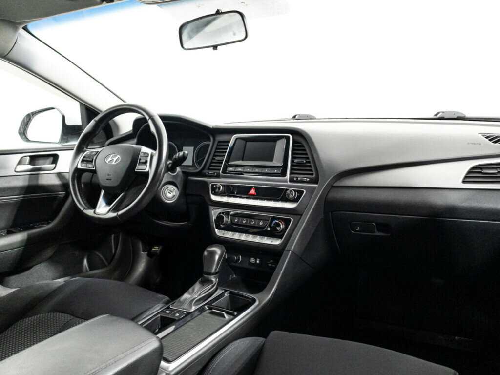 Hyundai Sonata с пробегом — 2019 год. Фото: #8