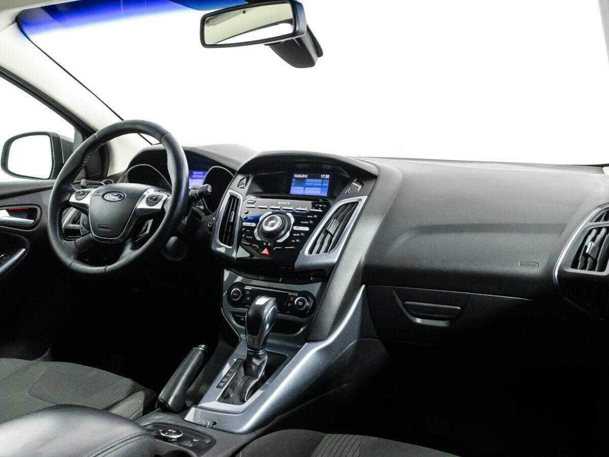 Ford Focus с пробегом — 2012 год. Фото: #8