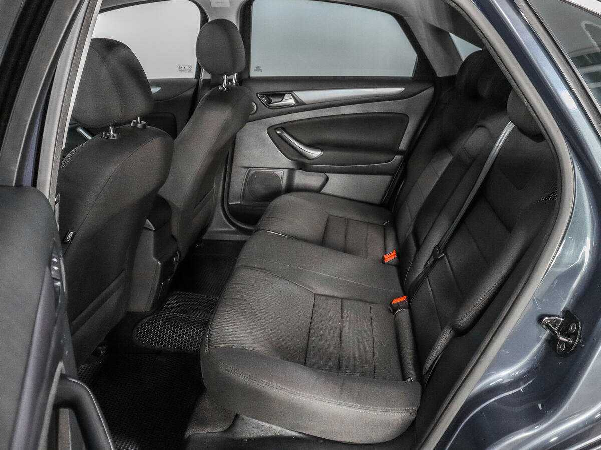 Ford Mondeo с пробегом — 2012 год. Фото: #10