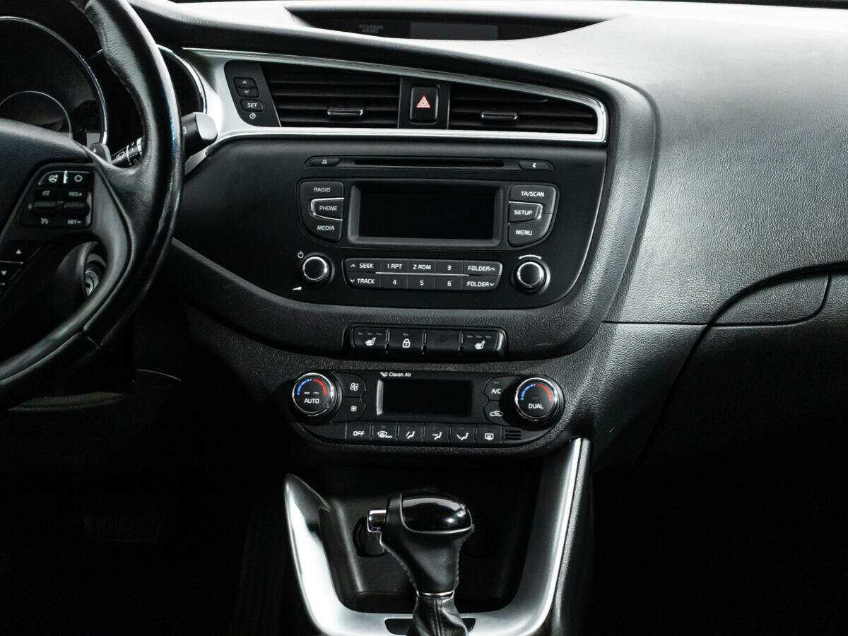 Kia Ceed с пробегом — 2016 год. Фото: #13