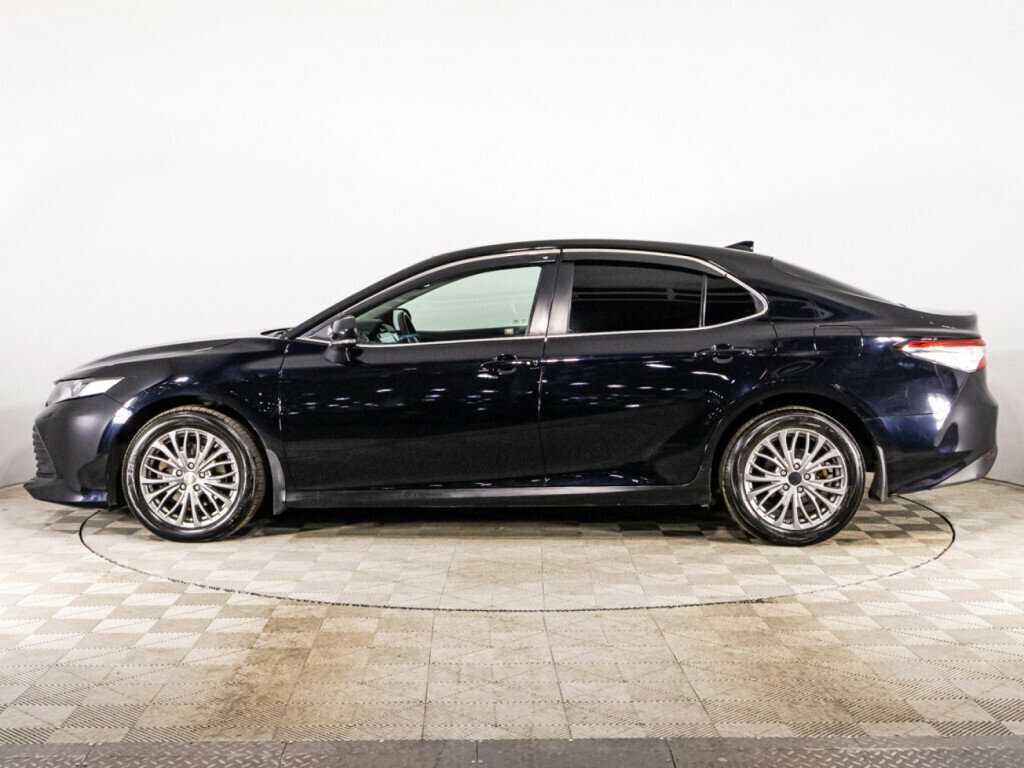 Toyota Camry с пробегом — 2021 год. Фото: #7