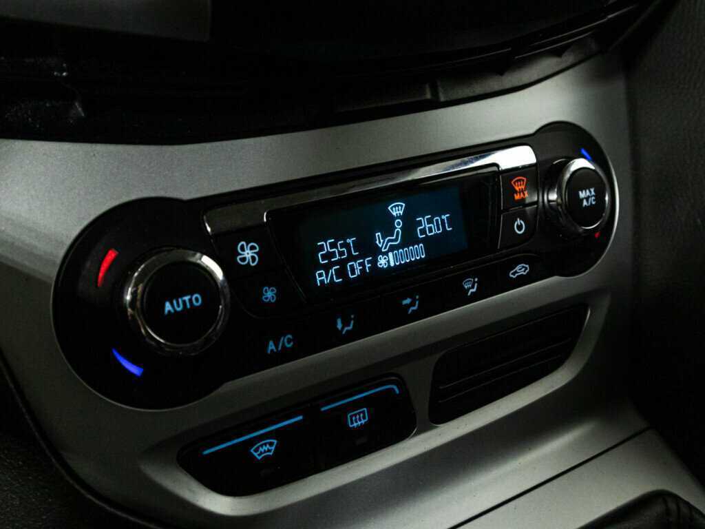 Ford Focus с пробегом — 2013 год. Фото: #14