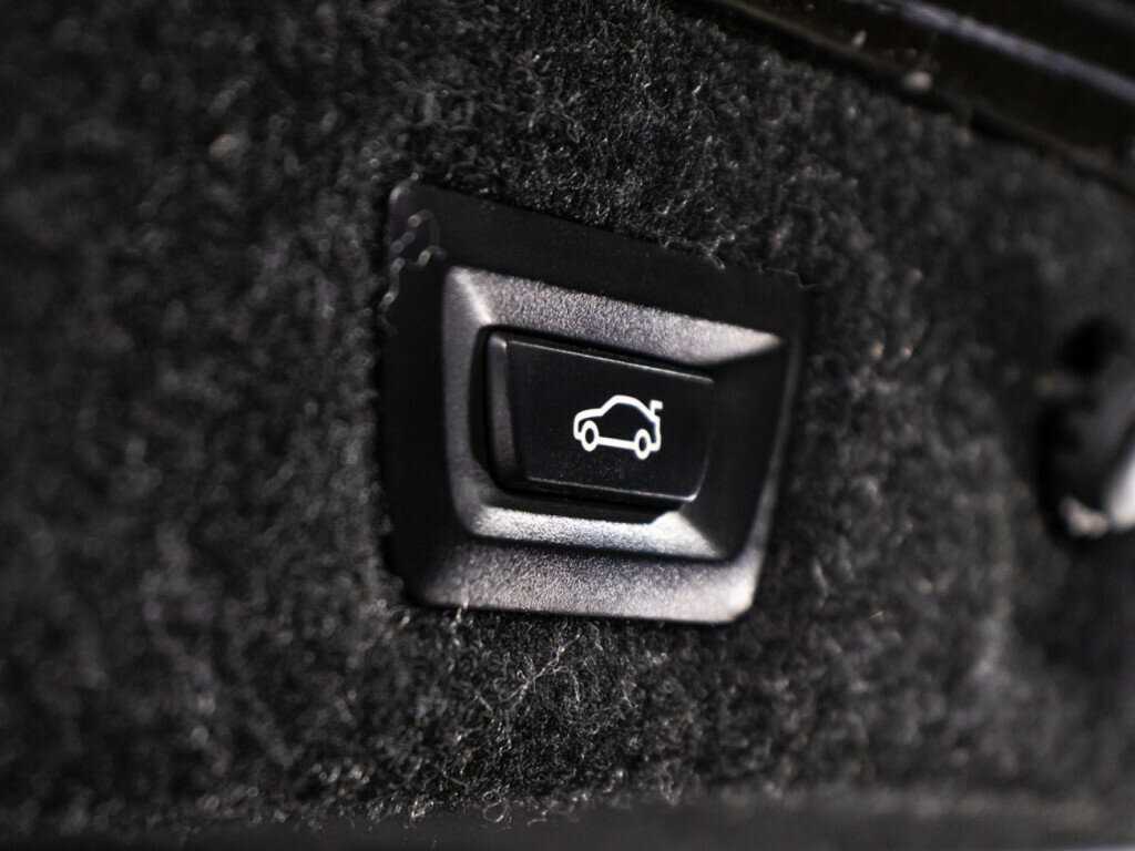 BMW 5 серии с пробегом — 2016 год. Фото: #15