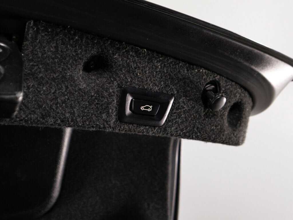 BMW 5 серии с пробегом — 2012 год. Фото: #15