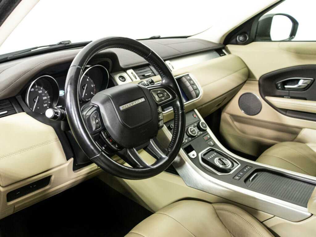 Land Rover Range Rover Evoque с пробегом — 2017 год. Фото: #10