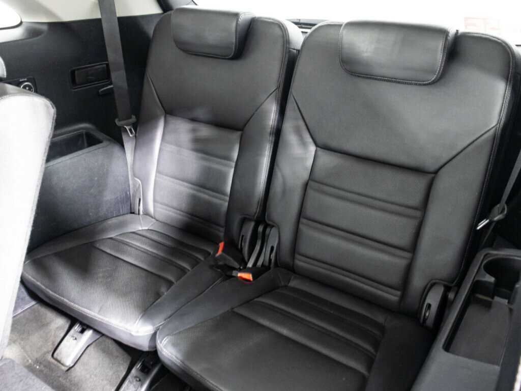 Kia Sorento с пробегом — 2016 год. Фото: #16