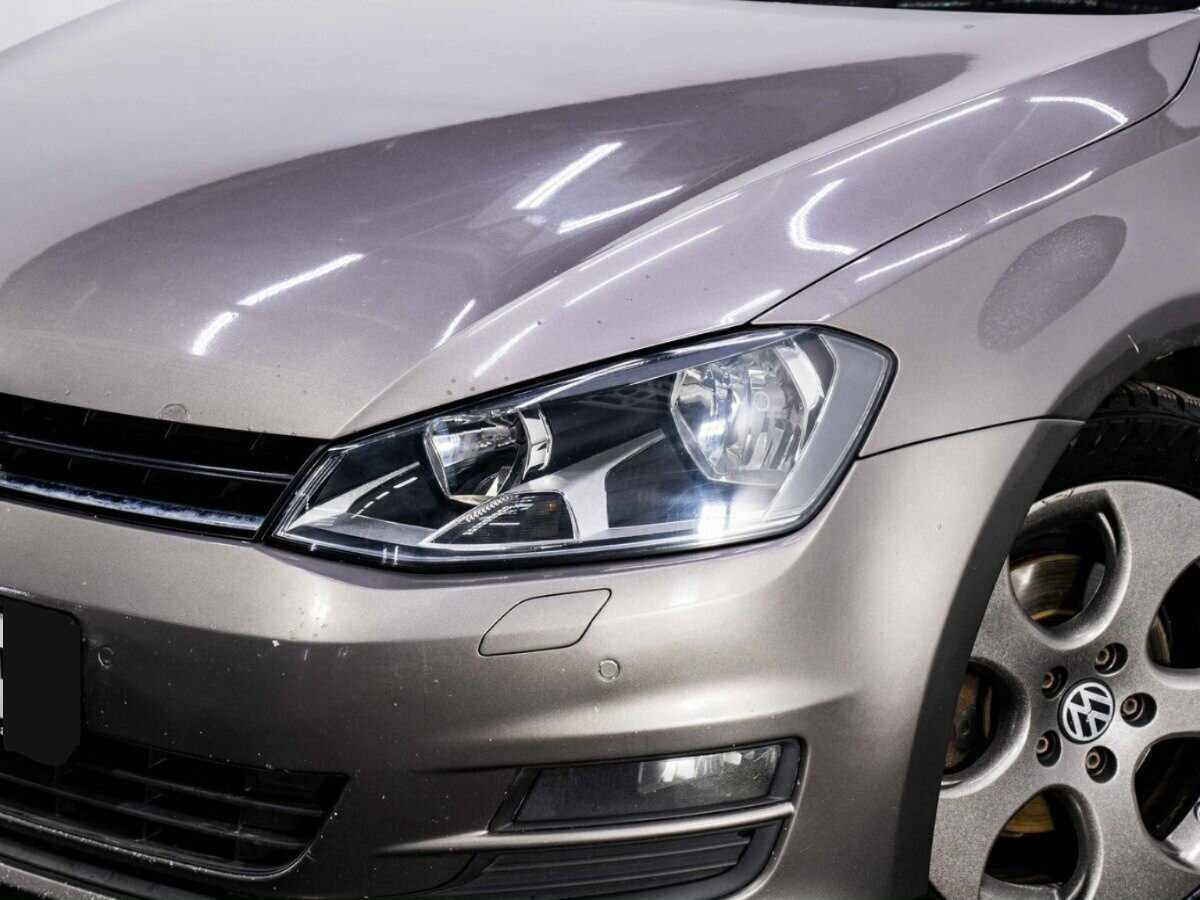 Volkswagen Golf с пробегом — 2013 год. Фото: #6