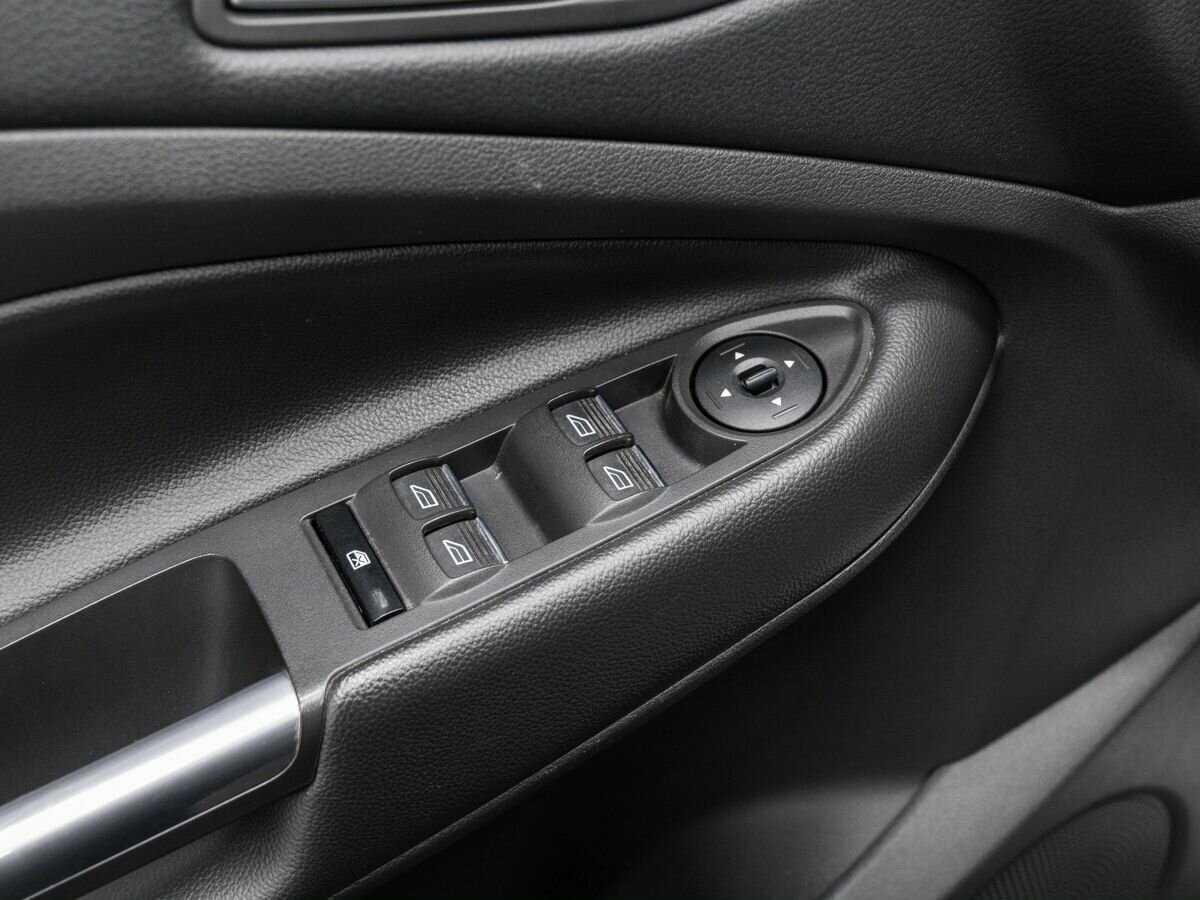 Ford Kuga с пробегом — 2019 год. Фото: #14