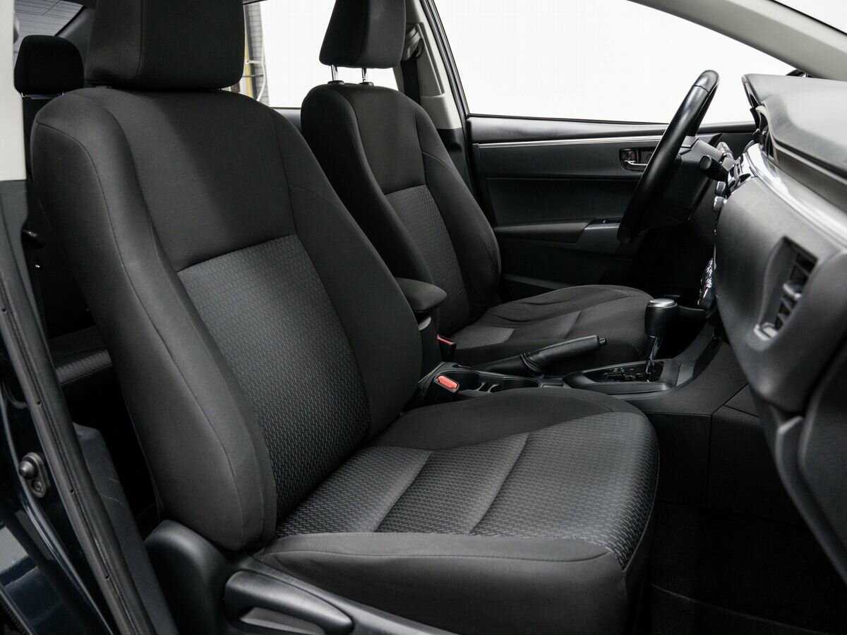 Toyota Corolla с пробегом — 2015 год. Фото: #8