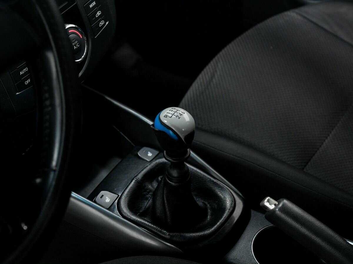 Kia Cerato с пробегом — 2012 год. Фото: #16