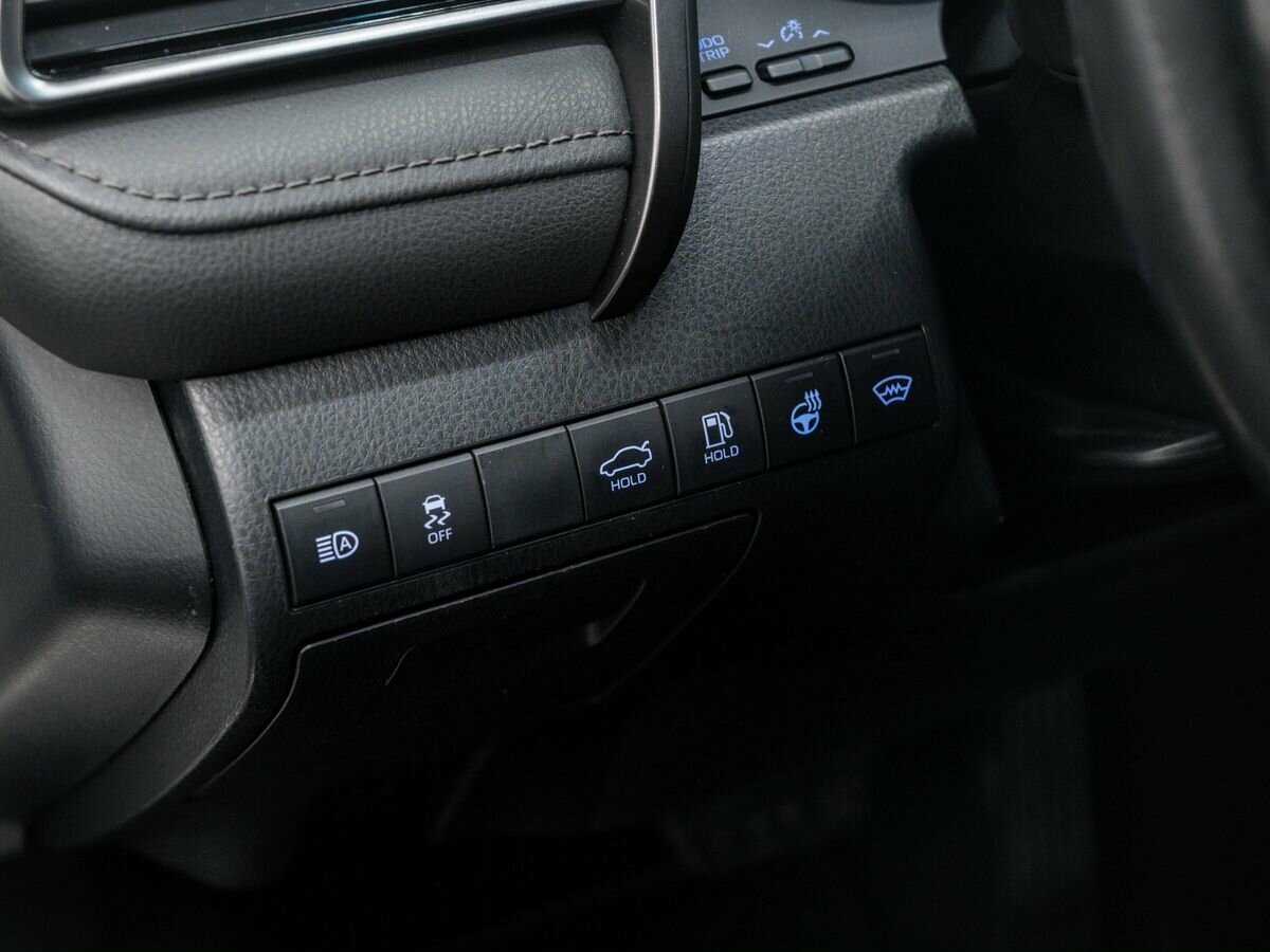 Toyota Camry с пробегом — 2022 год. Фото: #16