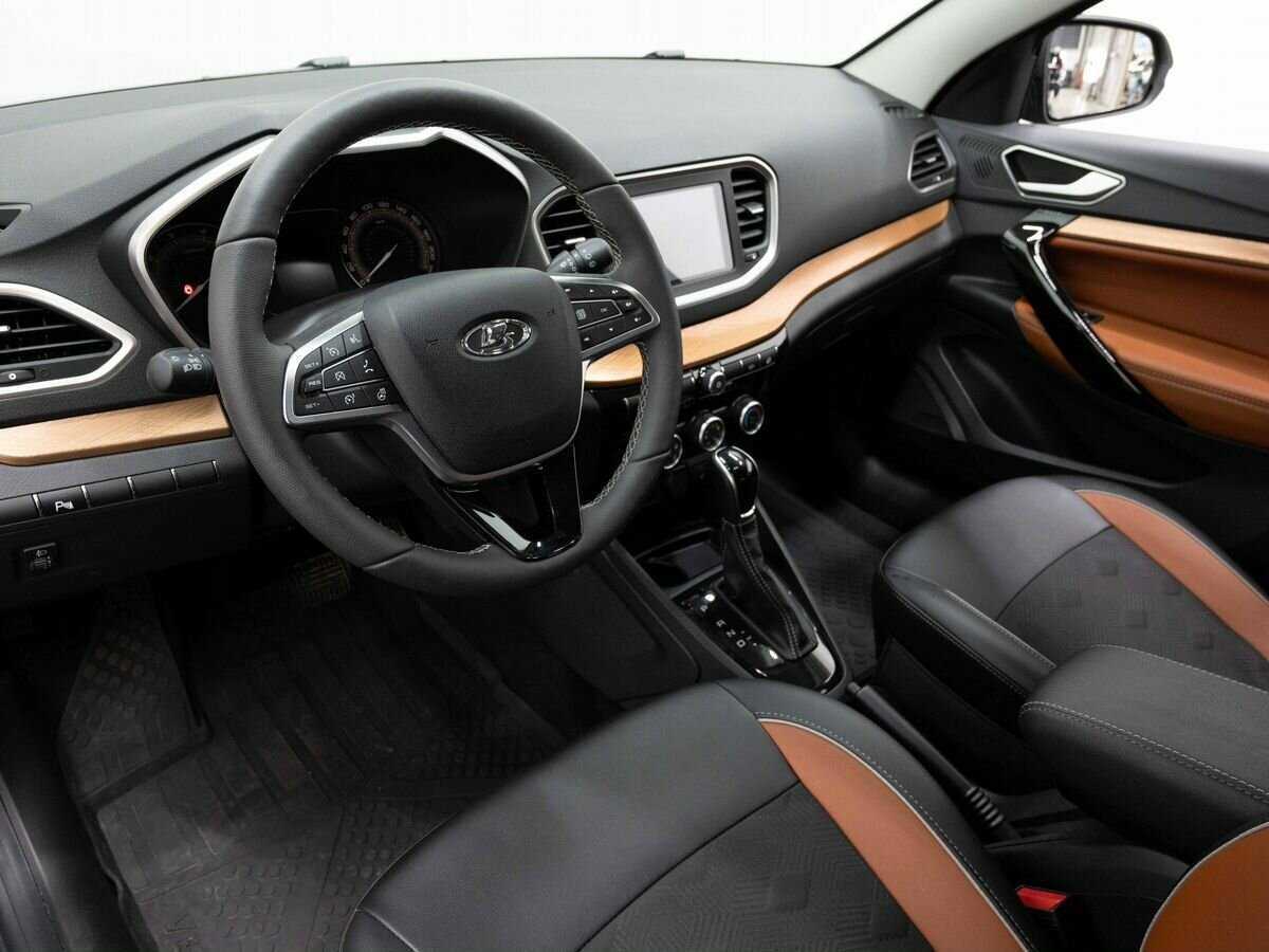 Lada (ВАЗ) Vesta с пробегом — 2024 год. Фото: #7