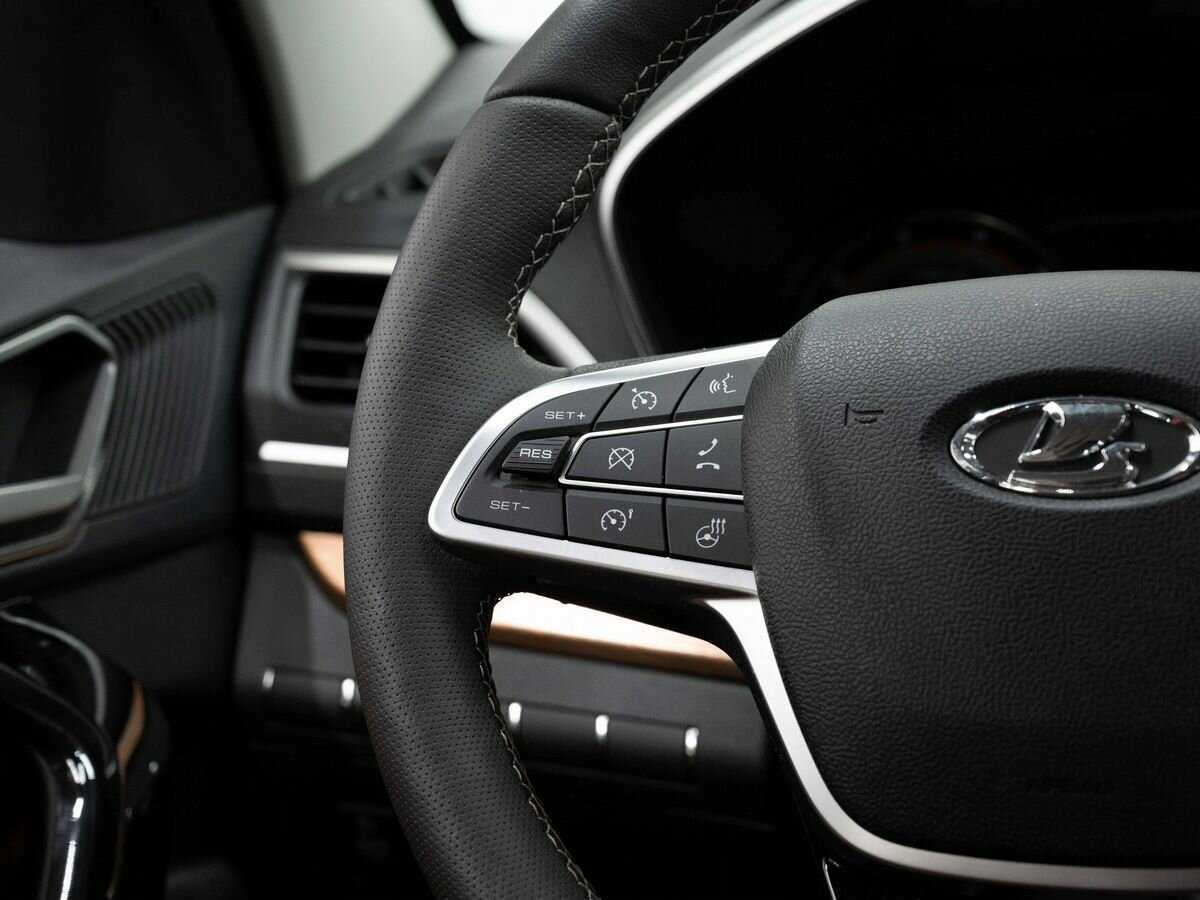 Lada (ВАЗ) Vesta с пробегом — 2024 год. Фото: #15