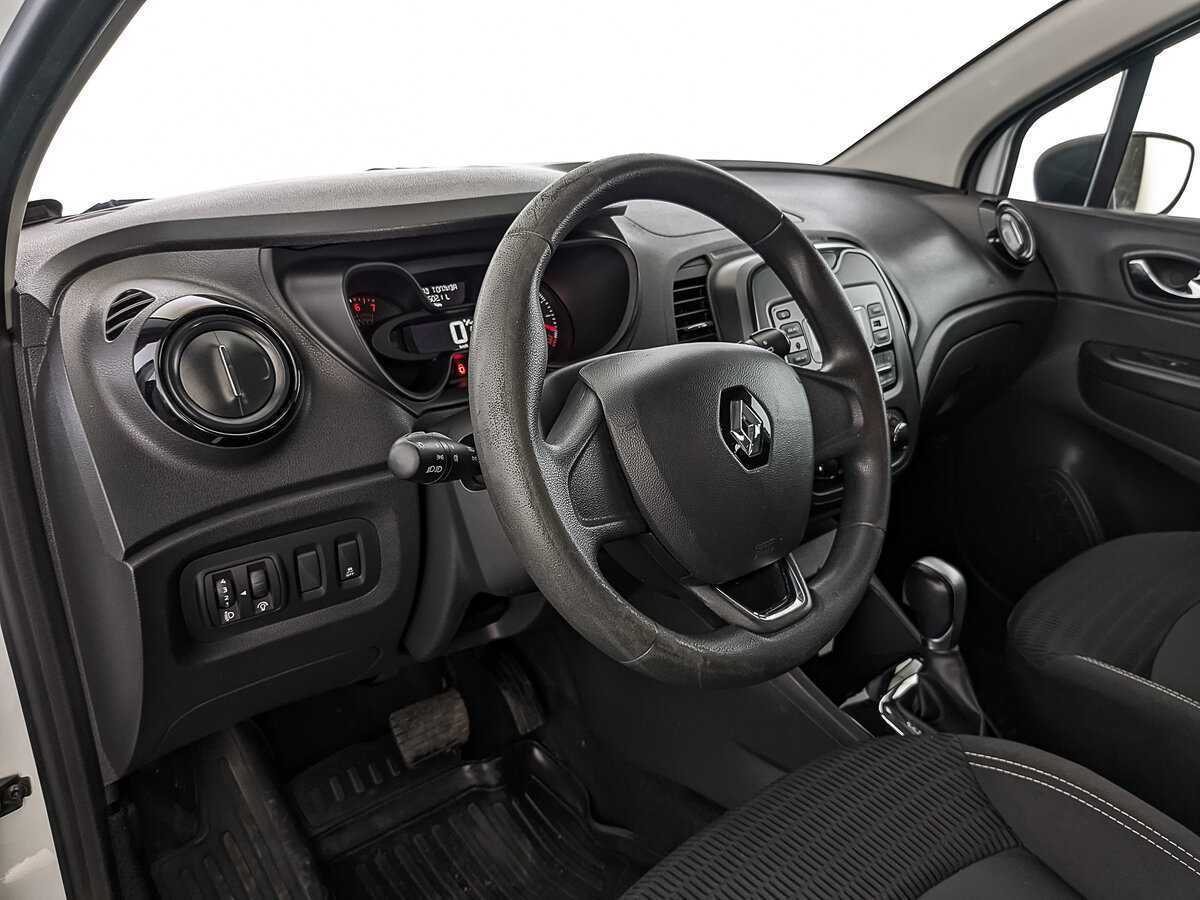Renault Kaptur с пробегом — 2018 год. Фото: #14