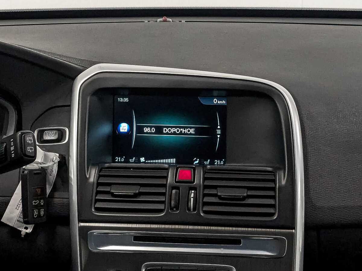 Volvo XC60 с пробегом — 2015 год. Фото: #25