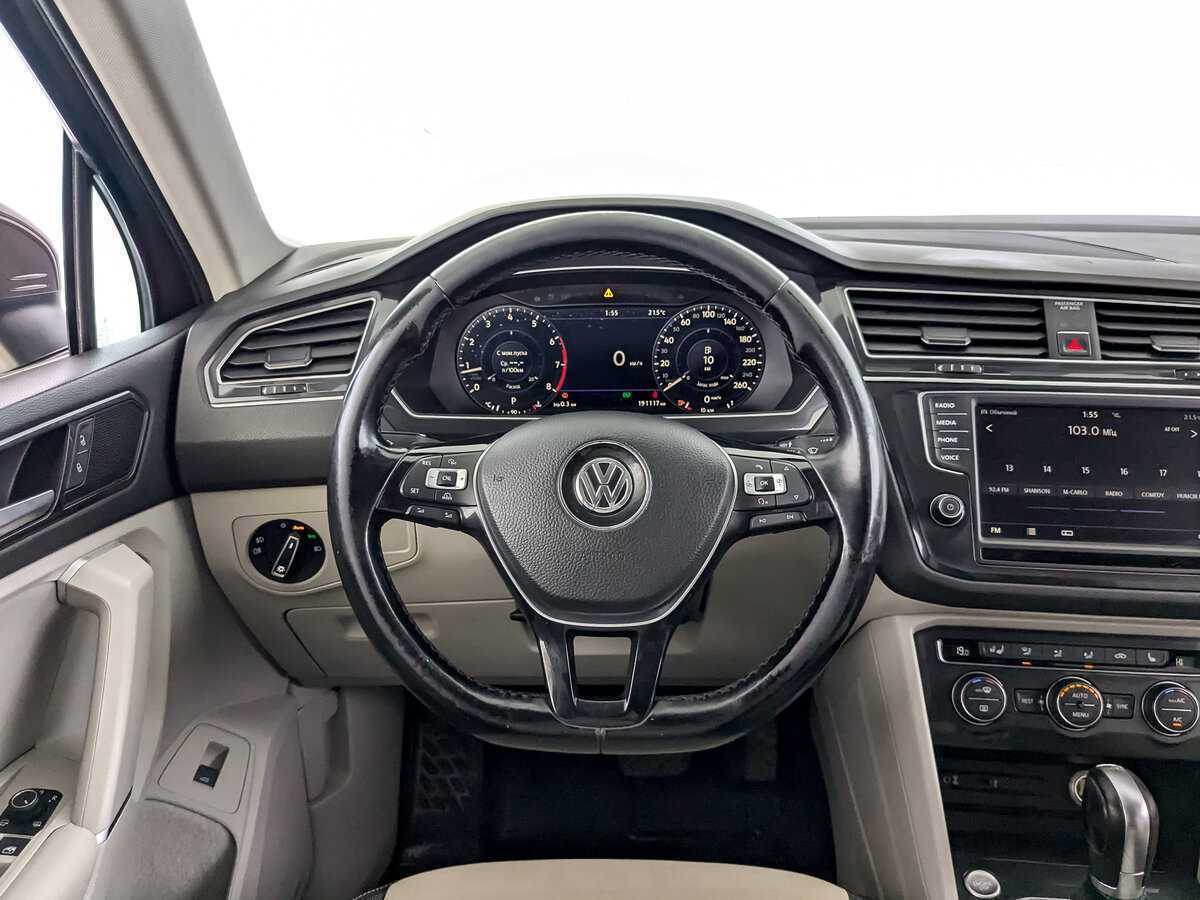 Volkswagen Tiguan с пробегом — 2017 год. Фото: #20
