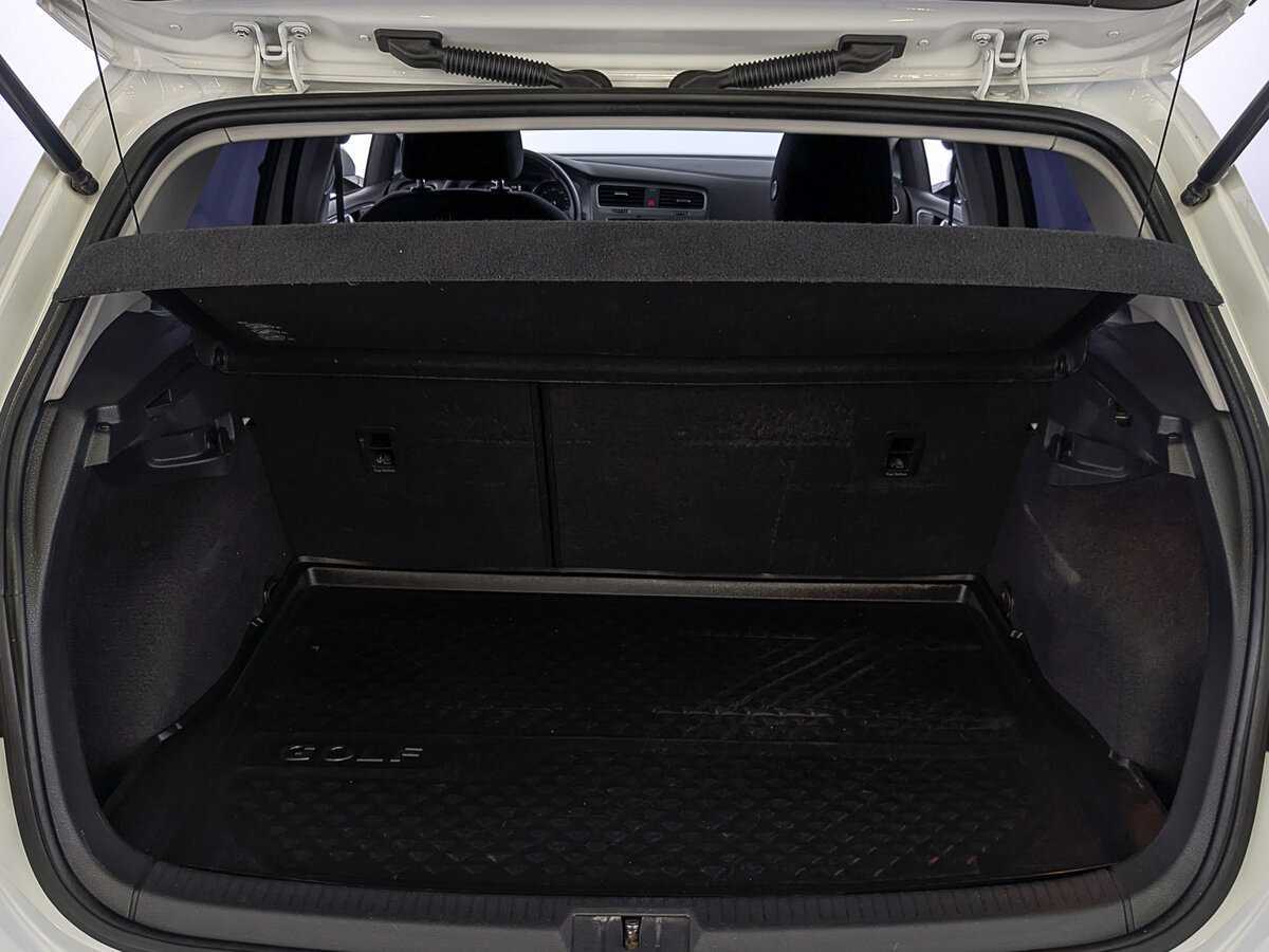 Volkswagen Golf с пробегом — 2014 год. Фото: #9