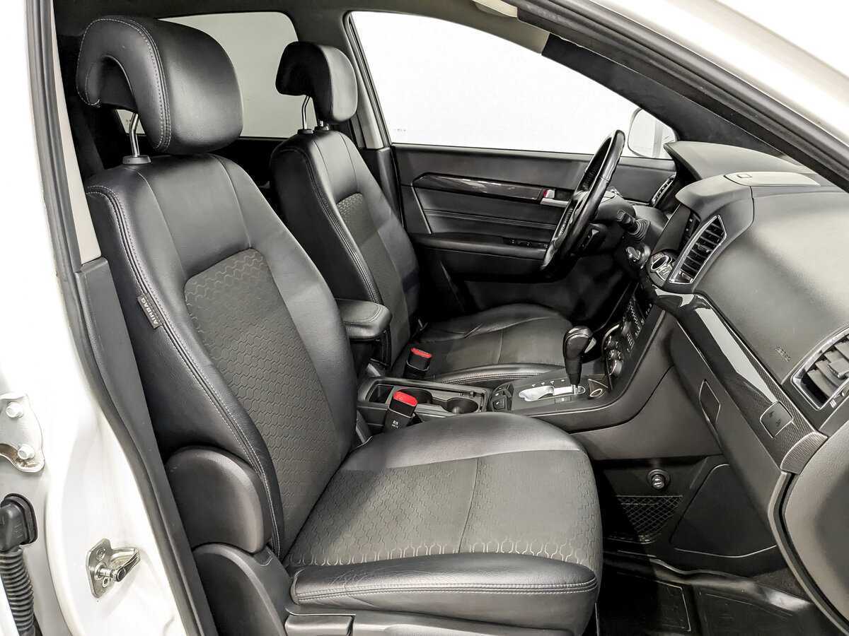 Chevrolet Captiva с пробегом — 2013 год. Фото: #22