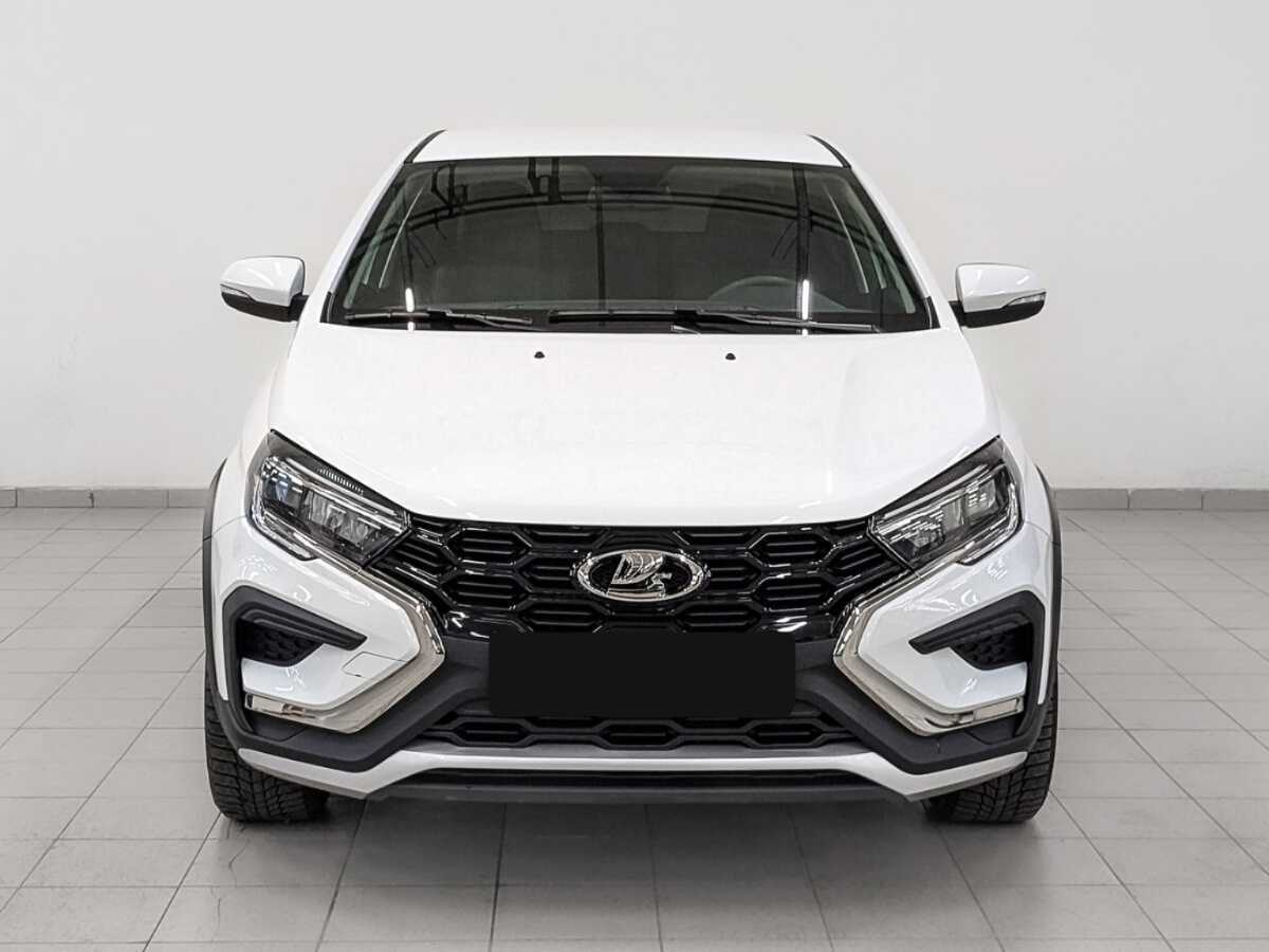 Lada (ВАЗ) Vesta с пробегом — 2024 год. Фото: #1