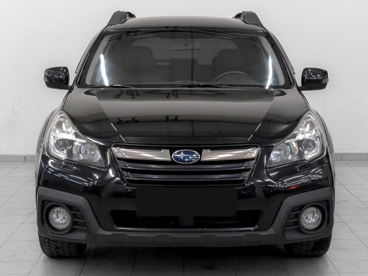 Subaru Outback с пробегом — 2013 год. Фото: #1