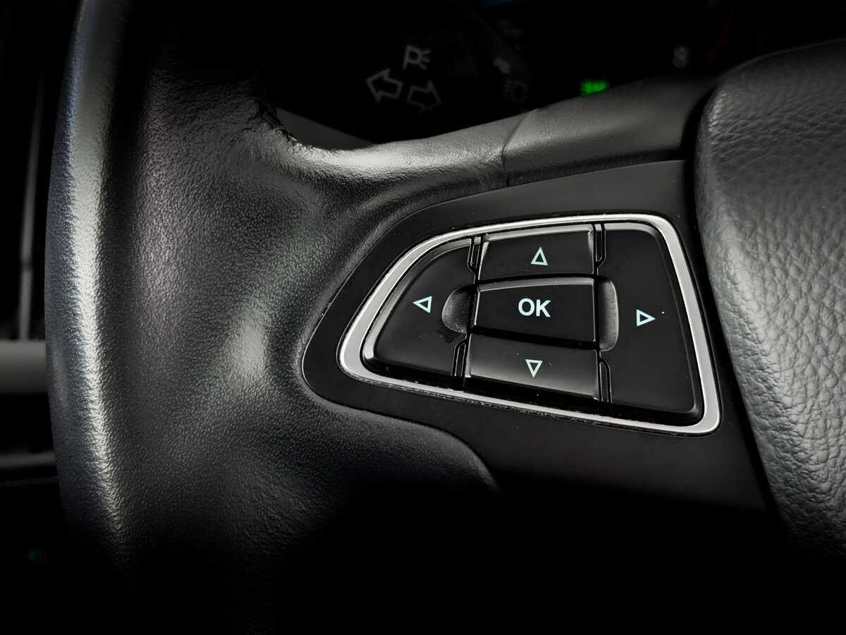 Ford Focus с пробегом — 2018 год. Фото: #26