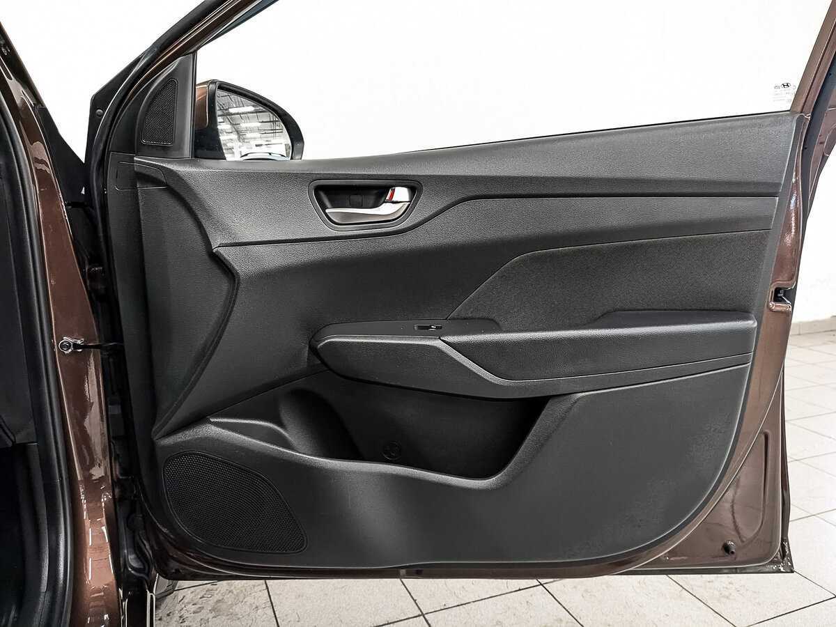 Hyundai Solaris с пробегом — 2021 год. Фото: #23