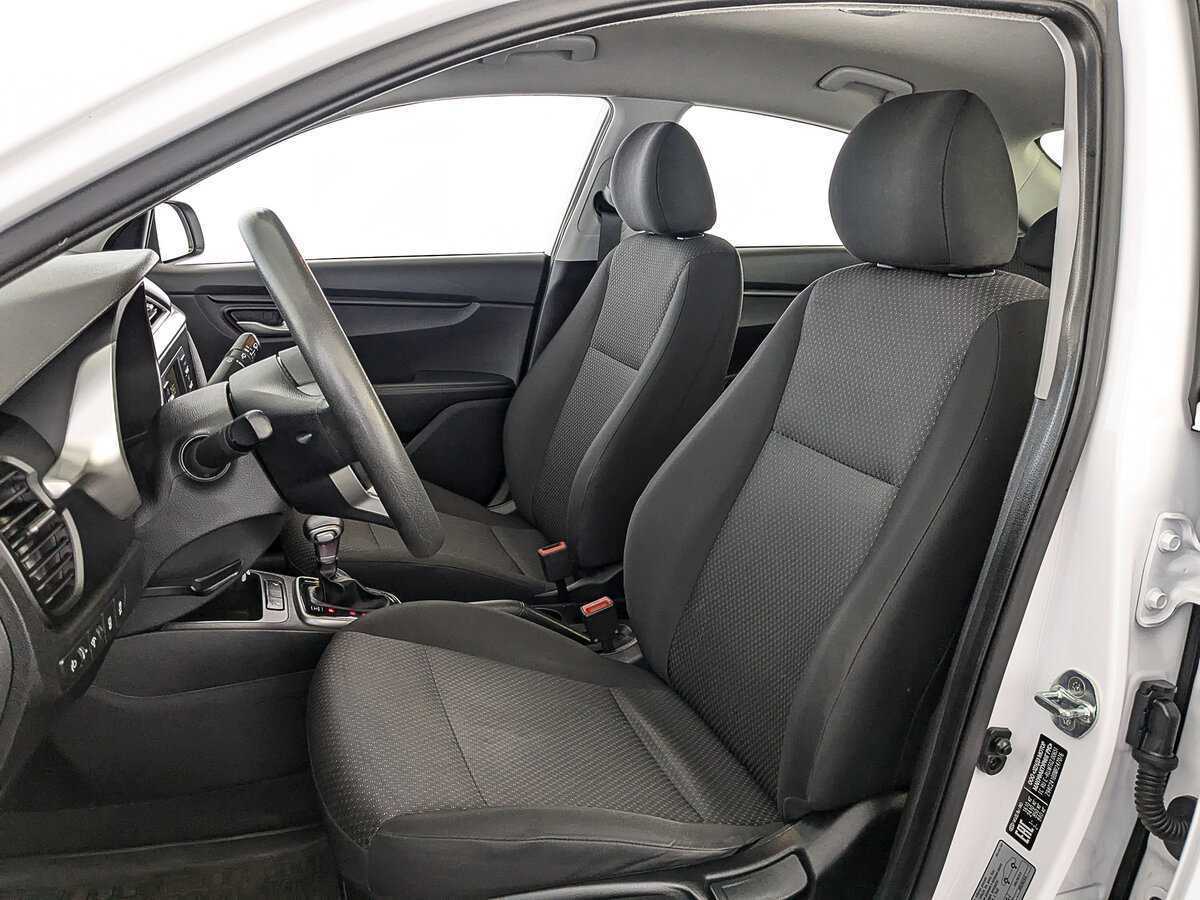 Kia Rio с пробегом — 2021 год. Фото: #16