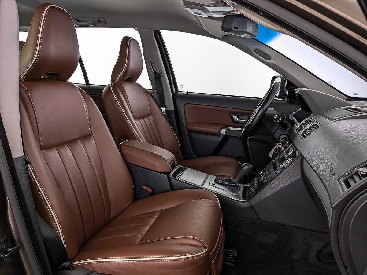 Volvo XC90 с пробегом — 2014 год. Фото: #22