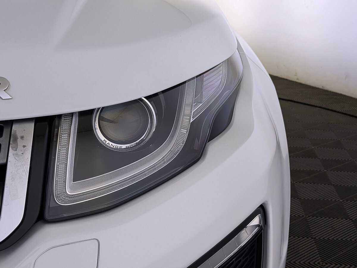 Land Rover Range Rover Evoque с пробегом — 2017 год. Фото: #10