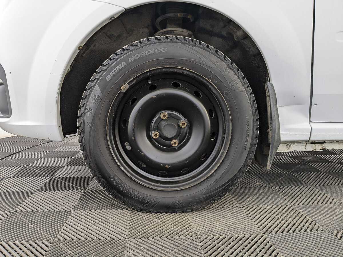 Lada (ВАЗ) Largus с пробегом — 2021 год. Фото: #11