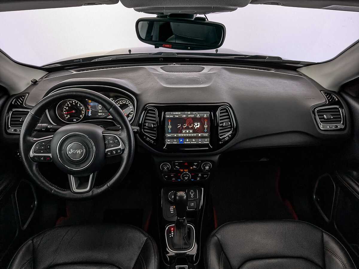 Jeep Compass с пробегом — 2018 год. Фото: #13