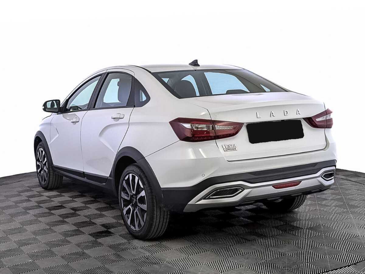 Lada (ВАЗ) Vesta с пробегом — 2024 год. Фото: #6