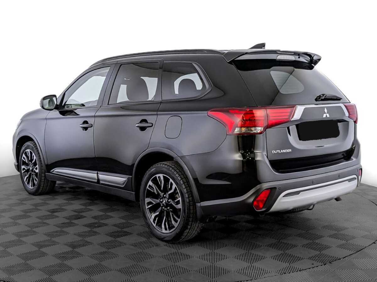 Mitsubishi Outlander с пробегом — 2021 год. Фото: #6