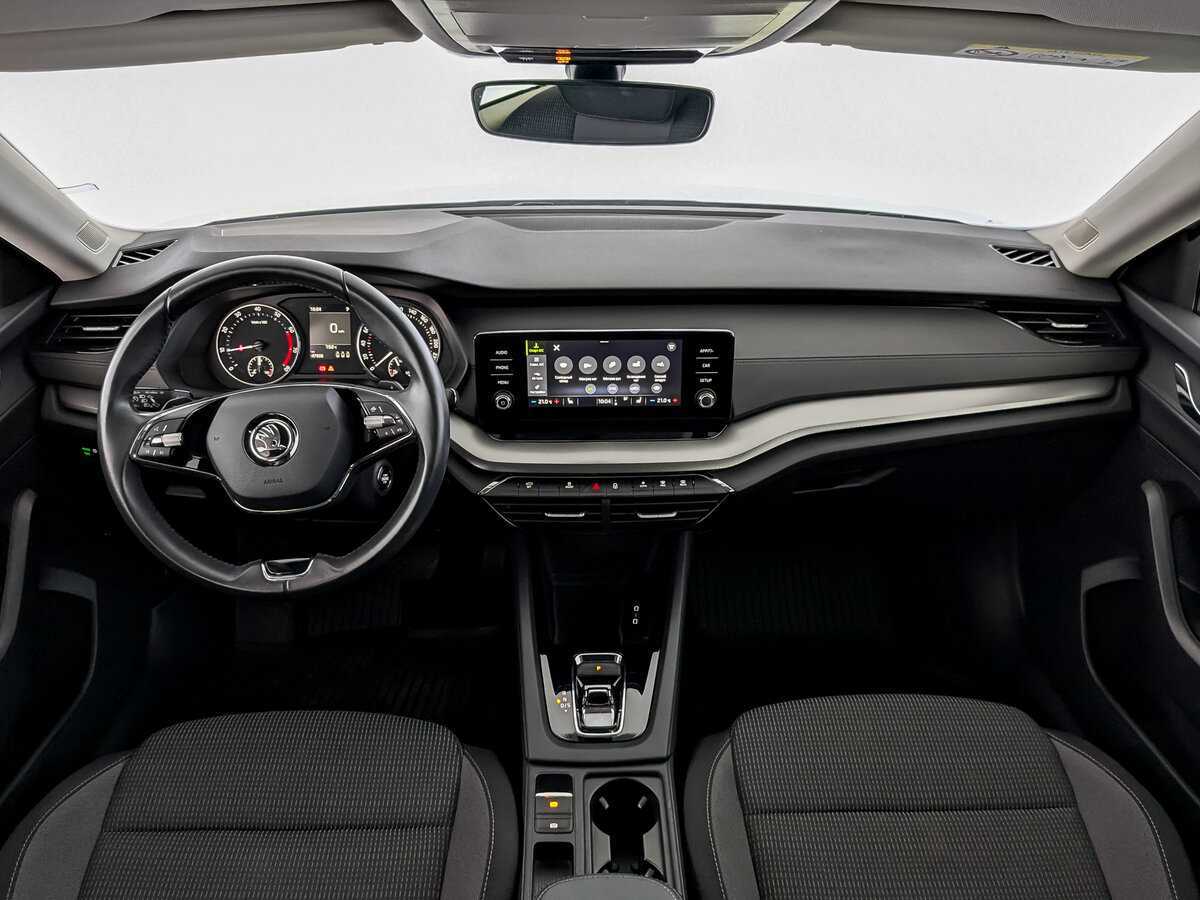 Skoda Octavia с пробегом — 2021 год. Фото: #13