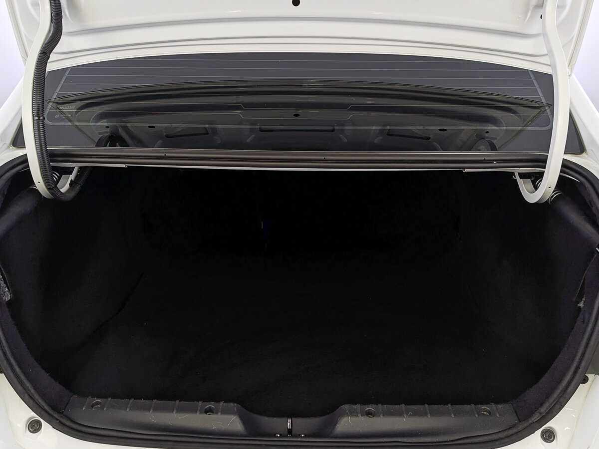 Lada (ВАЗ) Vesta с пробегом — 2021 год. Фото: #9