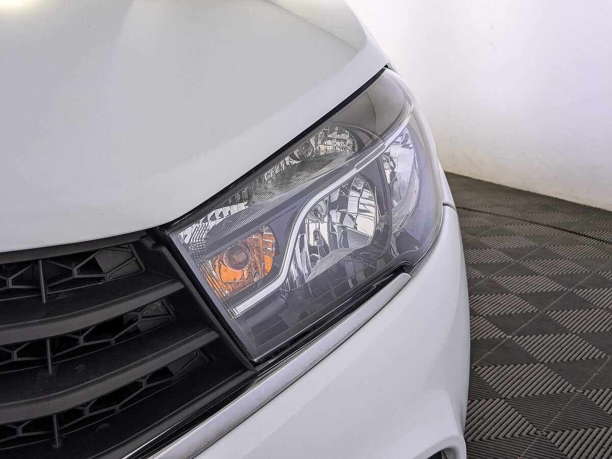 Lada (ВАЗ) Vesta с пробегом — 2021 год. Фото: #10