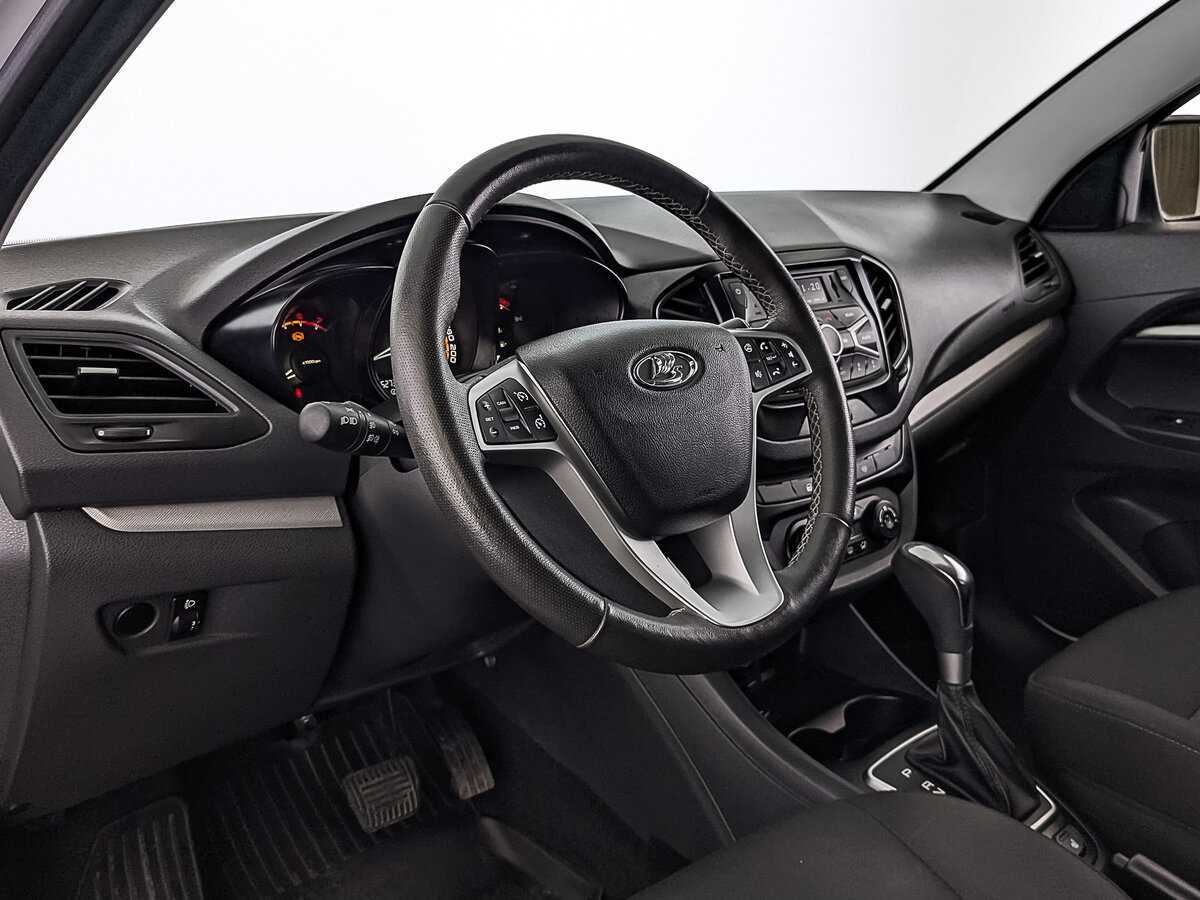 Lada (ВАЗ) Vesta с пробегом — 2021 год. Фото: #14