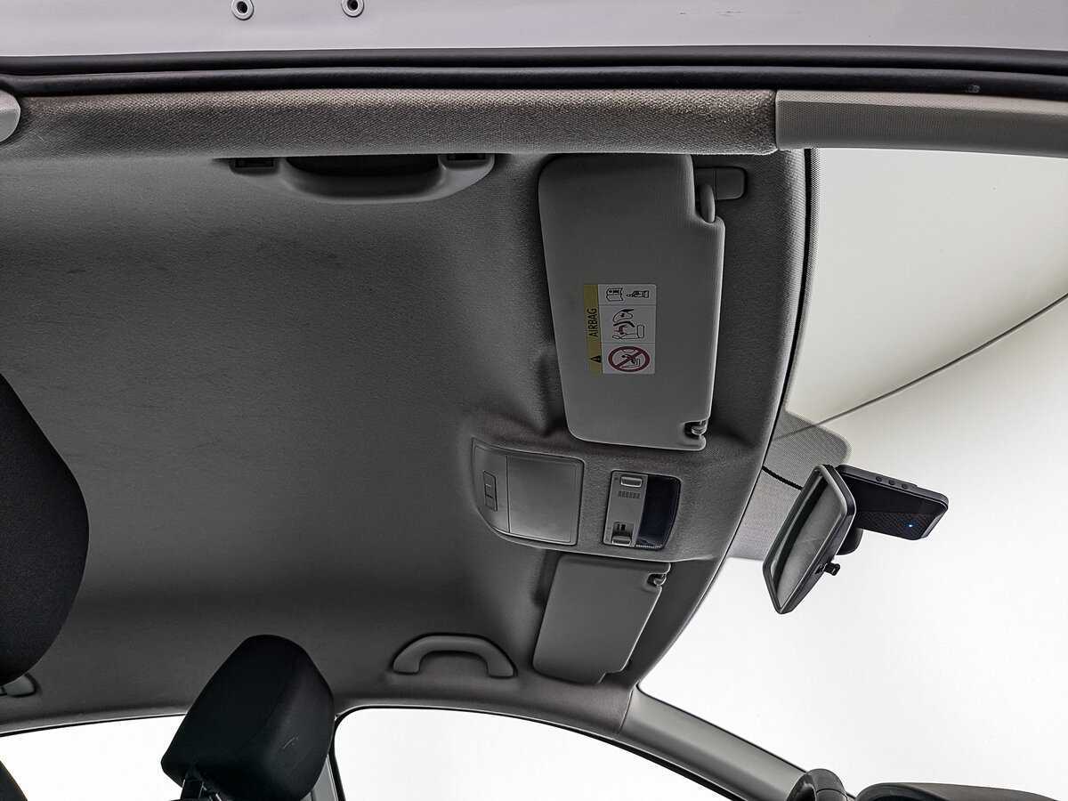 Skoda Rapid с пробегом — 2017 год. Фото: #19