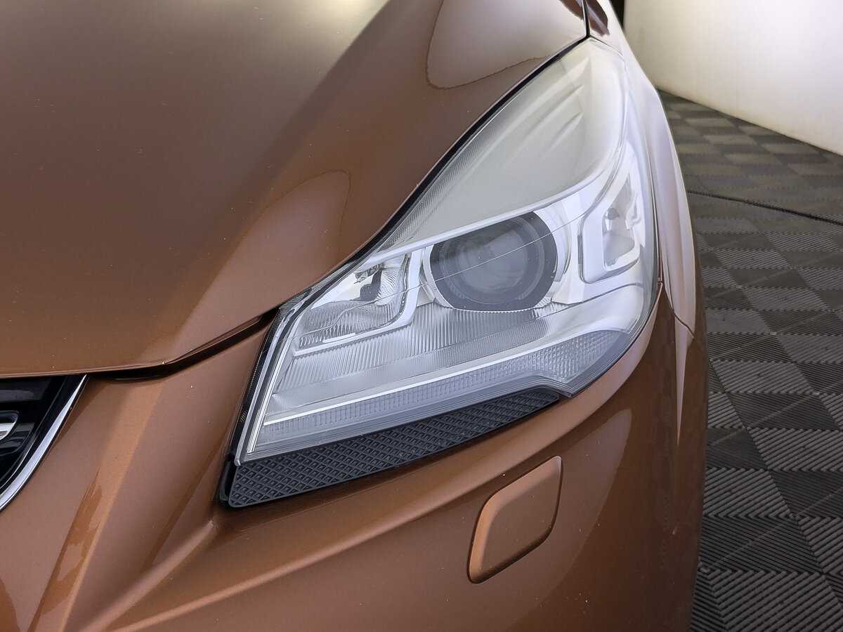 Ford Kuga с пробегом — 2014 год. Фото: #10