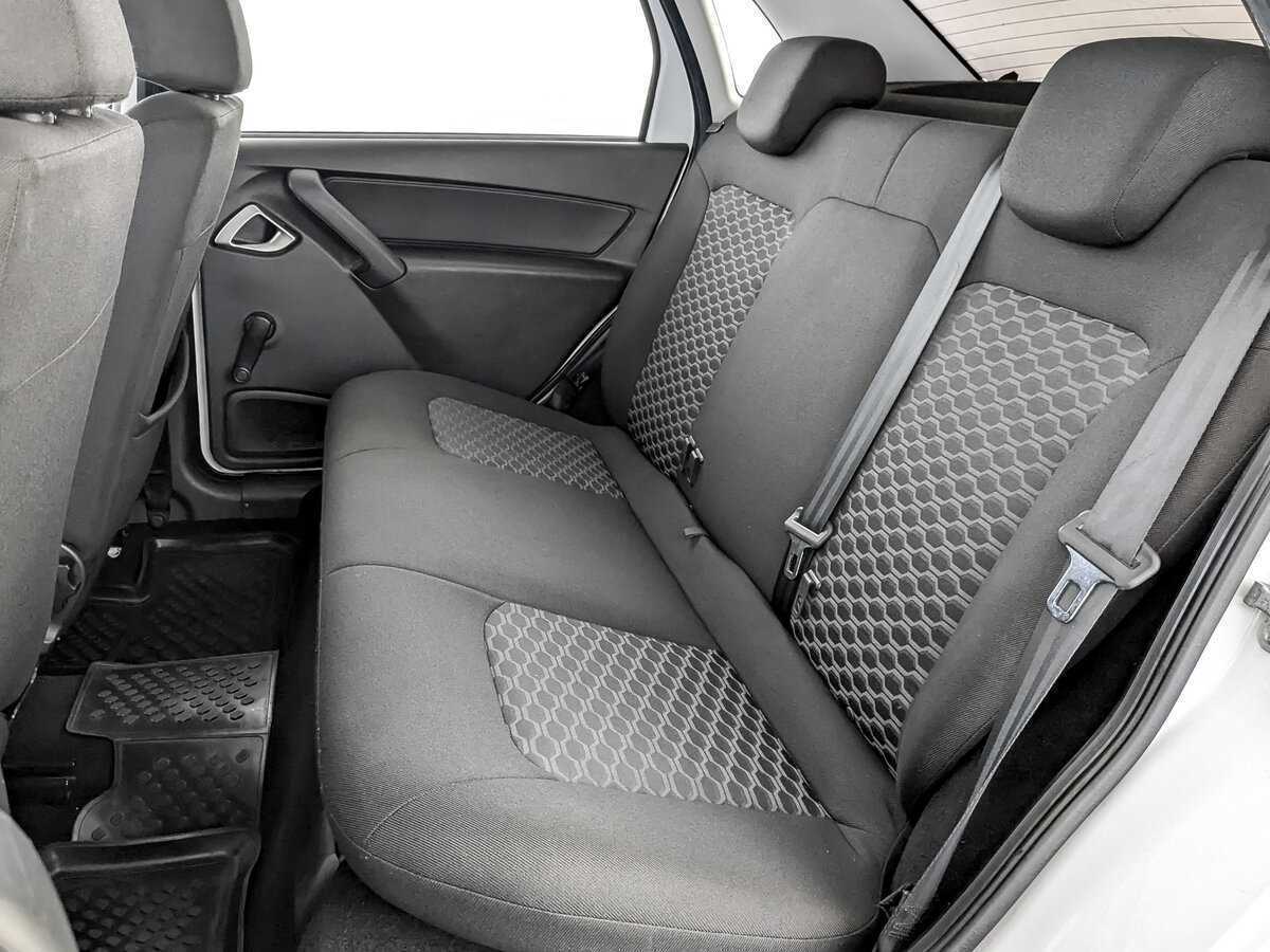 Lada (ВАЗ) Granta с пробегом — 2022 год. Фото: #11