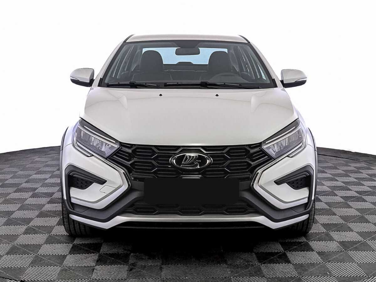 Lada (ВАЗ) Vesta с пробегом — 2024 год. Фото: #1